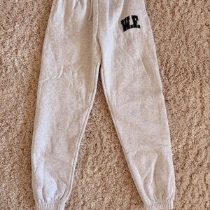 White Fox weathered gray sweat pants size small joggers